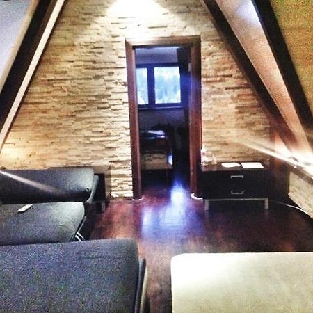 Apartment 111 At Zoned Apart Hotel & Spa - Apartman 111 U Hotelu Zoned Kopaonik Oda fotoğraf